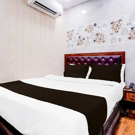 O Sunset Avenue Hotel