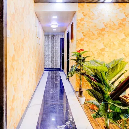 O Sunset Avenue Hotel *