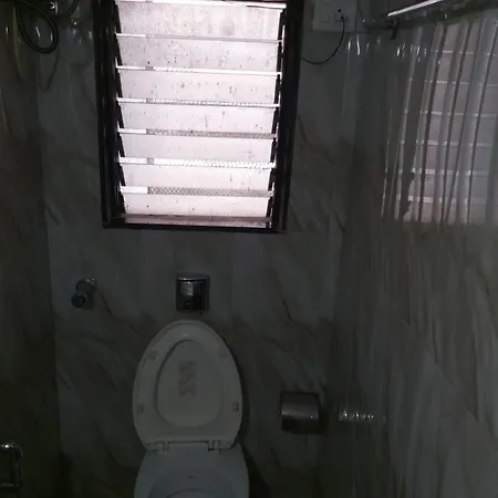 Apartment Luxury In Bandra Mumbai