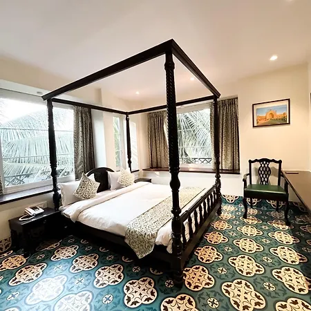 Apartment Corporate - Near Airport Mumbai