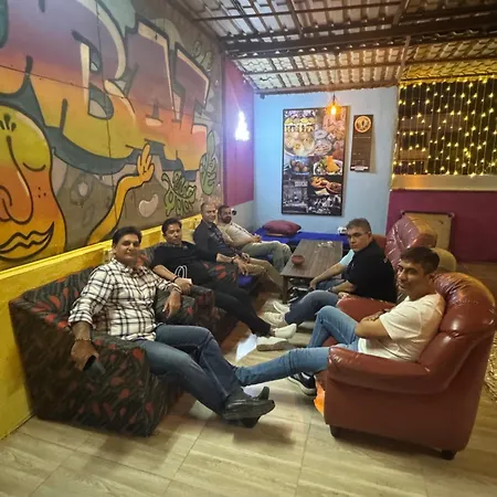 Backpackers Villa Mumbai Hostel Mumbai