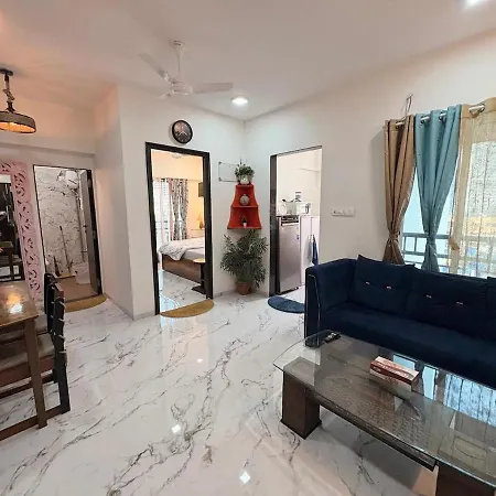 Stunning 1bhk With View View, Bandra West 601 * Mumbai