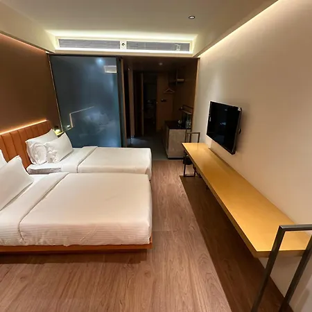 37th Crescent Navi Hotel Mumbai