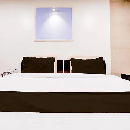 Hotel O Sunrise Executive