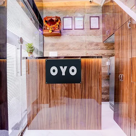 O Class Hotel 2*