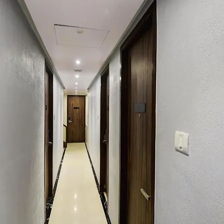 Hotel New Dream Residency