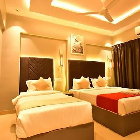 Fabhotel Kova Hotel