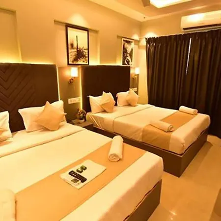 Fabhotel Kova Hotel 3*