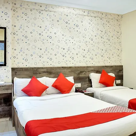 Hotel O Rana Residency Near Western Express Highway Metro Station Hotel 3*