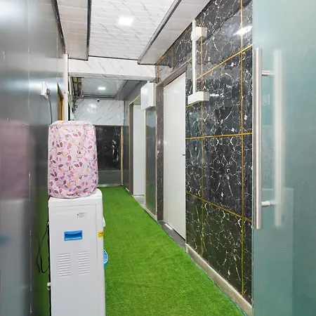 Hostel Zest 1054-andheri West Mumbai