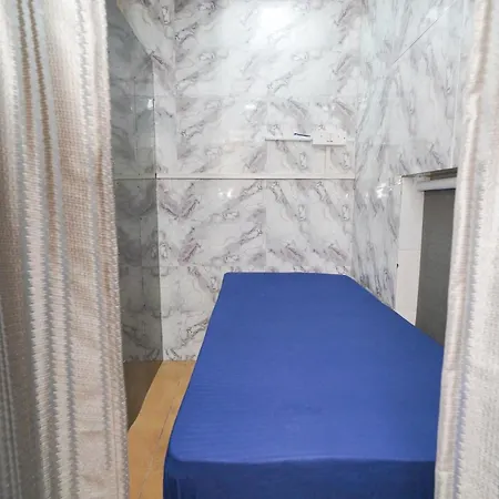 Hostel Zest 1054-andheri West Mumbai