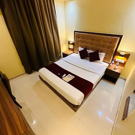 Hotel Emerald
