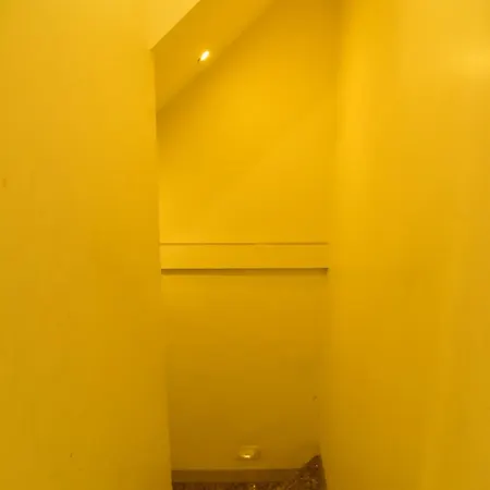 Embassy Hotel 3*
