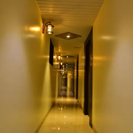 Embassy 3* Mumbai