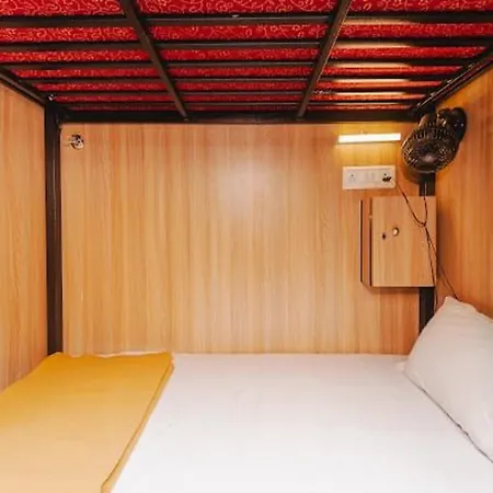 Golden Sands And Single Ac Apartment *