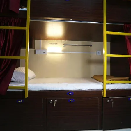Mango Goregaon & Pg Mumbai