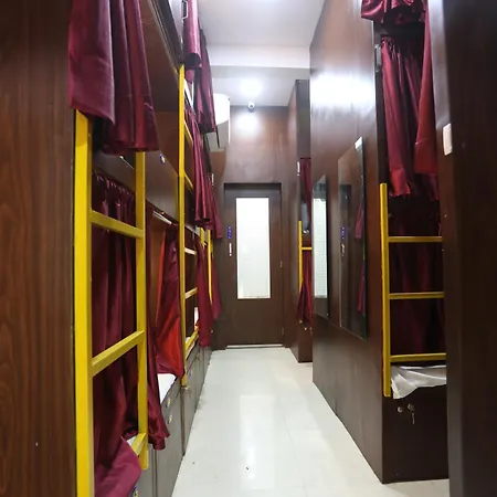 Mango Goregaon & Pg Hostel *