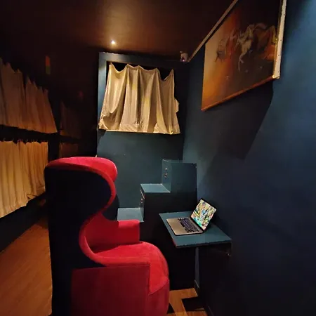 Hostel Sinhassan Juhu
