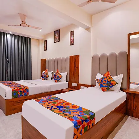 Hotel Fabhotel Utsav Residency 3*
