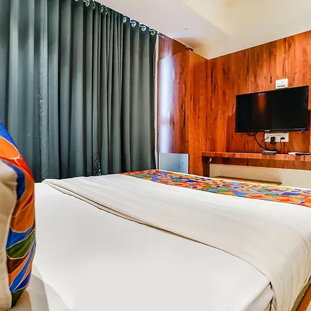 Fabhotel Utsav Residency 3*