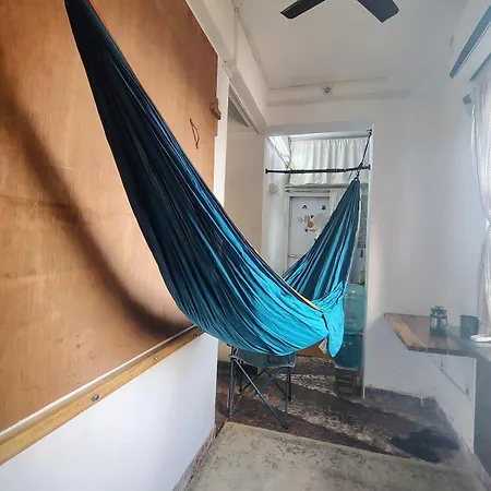 Cozy Camper Styled Apartment Mumbai