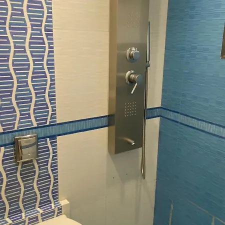 Apartment Luxe Bandra For Solo Lady Travellers Mumbai