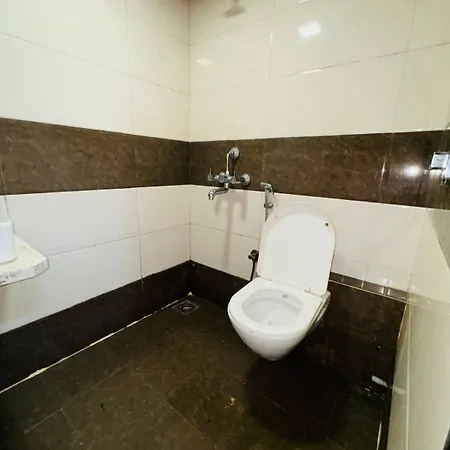 Hotel Artusinn Midc Andheri East Mumbai