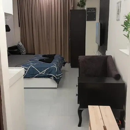 Apartment Ivy Splendour Private A, Oshiwara