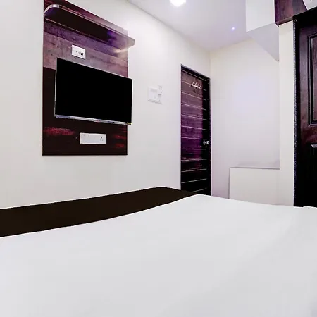 Hotel O Class Mumbai