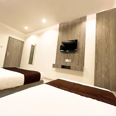 Grand Executive Hotel