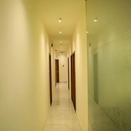 Bellamont Hotel 2*