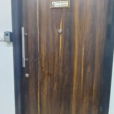 Elegant 1bhk At Bandra W Close To Lilavati Hospital 304