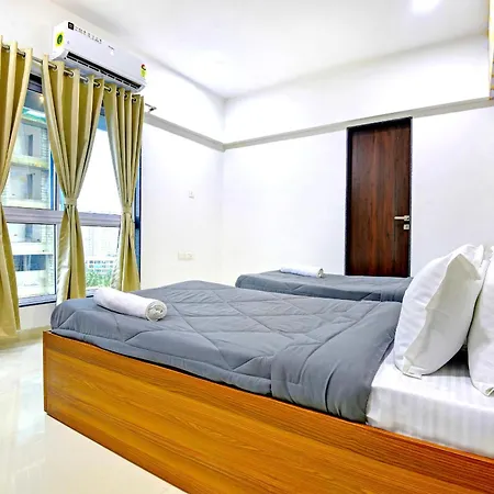 Hsquare Luxury Goregaon Apartment Mumbai