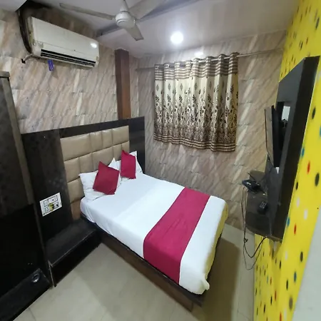 Sai Leela Near Airport Apartment