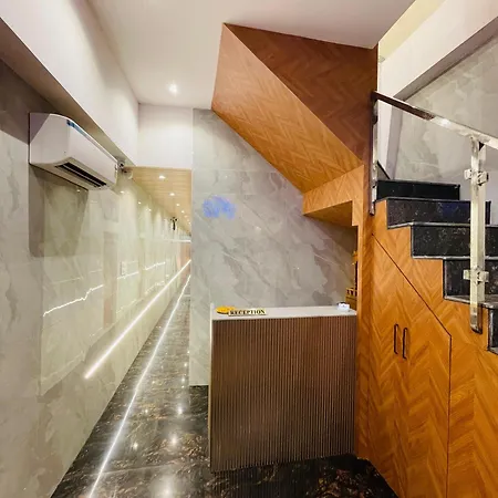 Hotel Royal Bkc 3*
