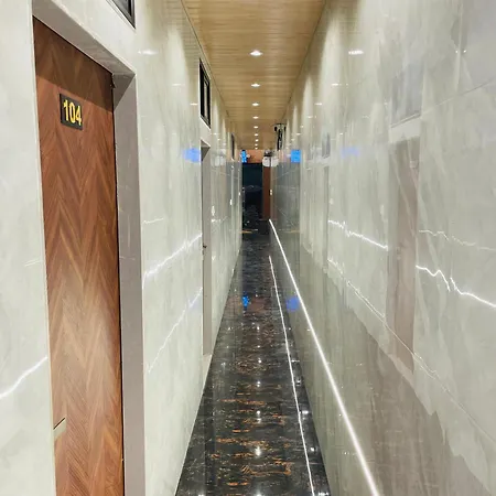 Hotel Royal Bkc 3*