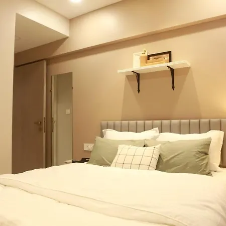 Downtown 2and Half Bhk Appt, Mahalaxmi, 1201 Mumbai
