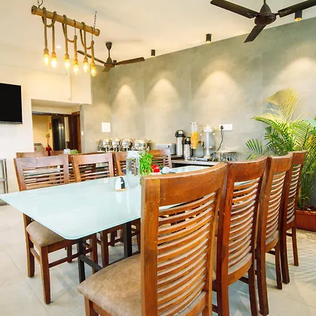 Hotel Skylink Hospitality Next To Amber Imperial Mumbai