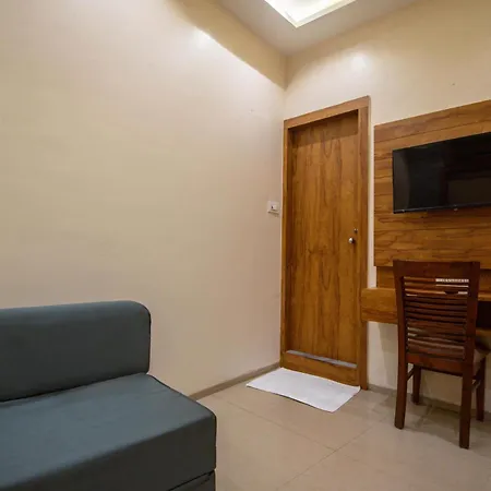 Hotel Skylink Hospitality Next To Amber Imperial 3*