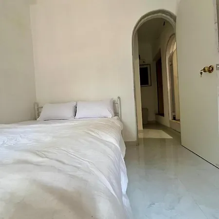 Friends And Family Group Villa- Borivali West *