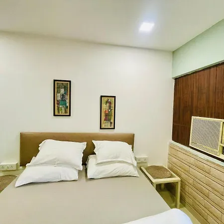 Apartment Bandra View 2bhk At Hill Road