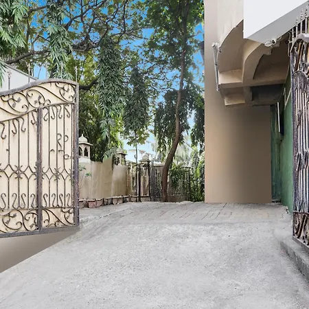 Collection O Andheri Near Western Express Highway Hotel Mumbai