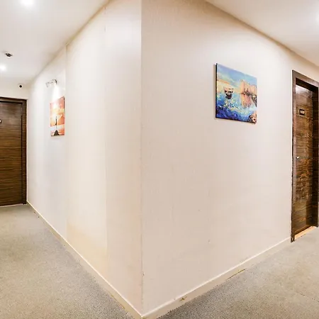 Collection O Andheri Near Western Express Highway Hotel Mumbai