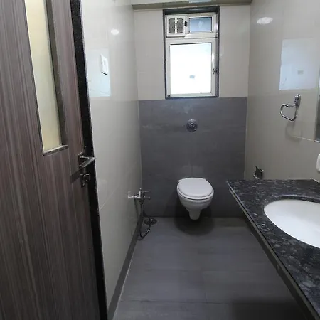 Hotel Samrat 3*