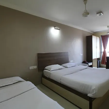 Hotel Samrat