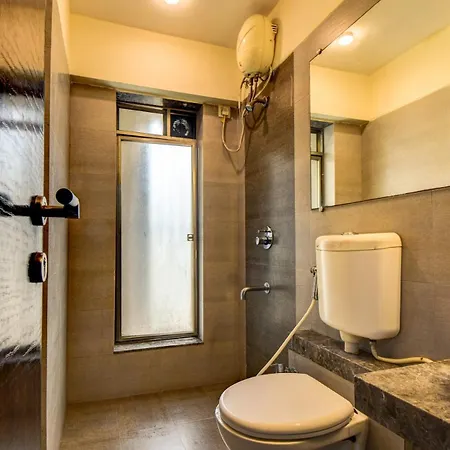 1 Private Bedroom In A 2bhk Near Bkc & Jio Center *