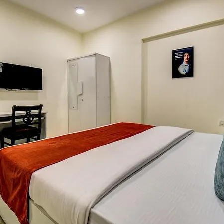 1 Private Bedroom In A 2bhk Near Bkc & Jio Center