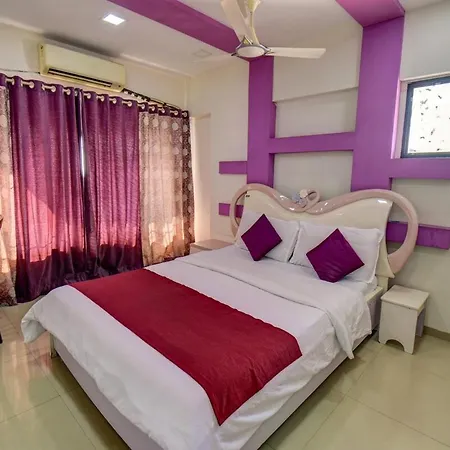 1 Private Bedroom In A Modern 2bhk In Powai Apartment *