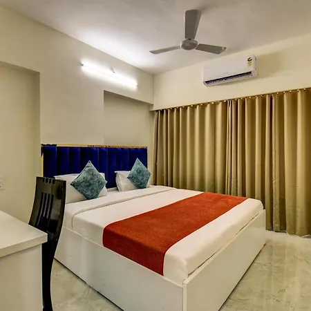 Apartment Private Bedroom In A Shared 2 Bhk Modern Apartment - Bkc Mumbai *