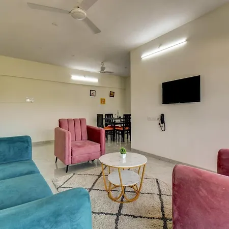 Private Bedroom In A Shared 2 Bhk Modern Apartment - Bkc Mumbai *